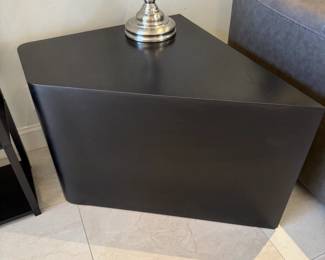 Triangle desk 2 (matches other)
Longest length: 38in
H: 22in