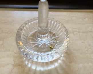 ring holder