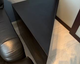 Triangle desk 1 (matches other)
Longest length: 38in
H: 22in