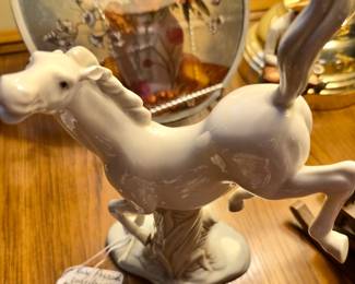 Porceval Spain Porcelain Horse Figurine