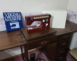 Viking Husqvarna Sewing Machine 1976 #6460 with Manuals & Accessories including Cover; Vintage Sewing Table / Desk