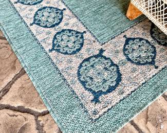 Karastan indoor/outdoor rug, ocean blue and cream. 8 x 10