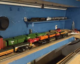 Miscellaneous O gauge engines and cars. prices vary