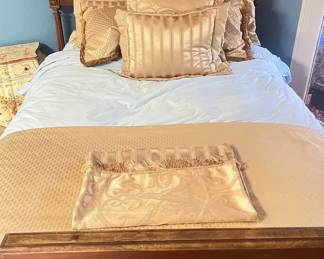 Queen Mattress, Box Spring Bedding
