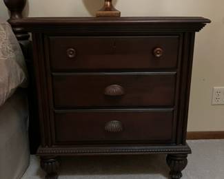 Kincade nightstand