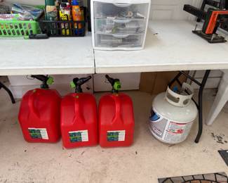 Gas cans, gas tank