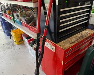 Post hole digger tool