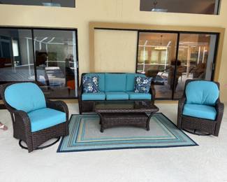 Outdoor patio furniture