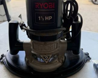 Ryobi router