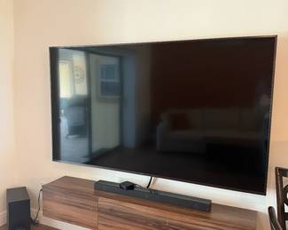 85" Sony TV, sound bar & subwoofer 