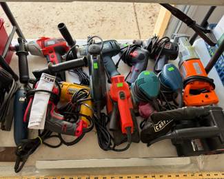 Handheld power tools