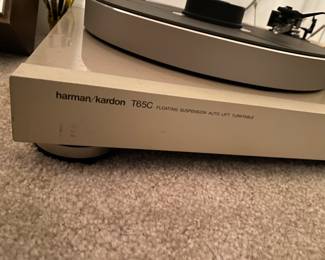 Harmon Kardon turn table 