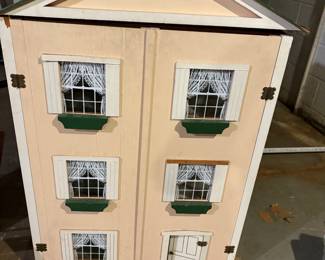 Doll house