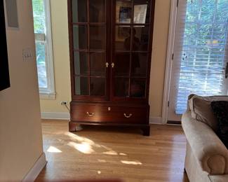 Stickley Colonial  Williamsburg Bookcase - Lighted 
