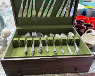 Stainless Flatware 