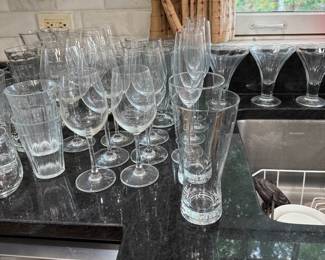 Glassware - including Schott Zweisel 