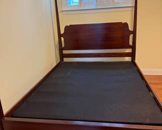 Pencil point bed