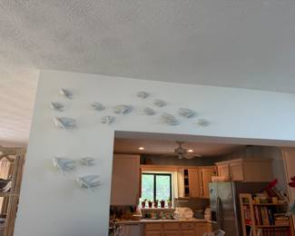 Porcelain birds