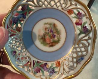 Pierced Bavarian US Zone small dish with colonial couple