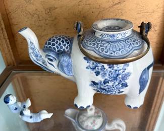 Elephant teapot, porcelain Asian figures