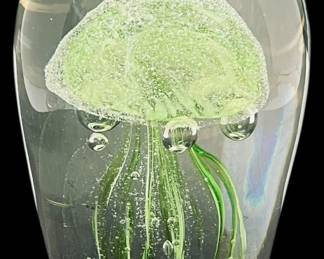 Glass Jellyfish Art Paperweight 