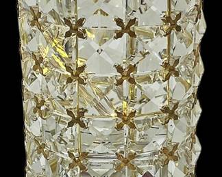 8 Crystal Lattice Candle Holder 