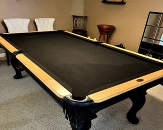 Olhausen, the best in billards, accu-fast cushions, proudly made in the USA.  9' slate leather pockets.