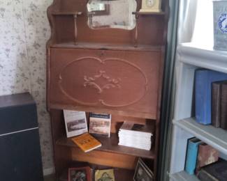 Larkin desk
