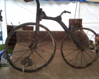 Childs bike (no seat)