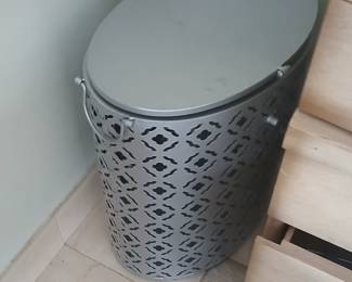 Metal laundry basket fifteen dollars