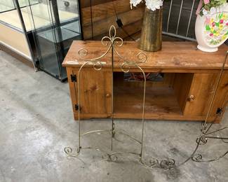 Metal Floor Easel
