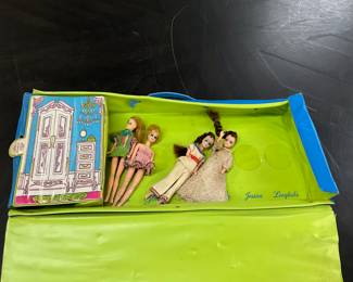 Dawn & Friends Doll Case & Dolls