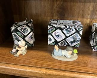 Enesco - Pretty as a Picture Kim Anderson Figurines