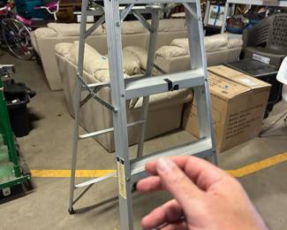Painter’s ladder