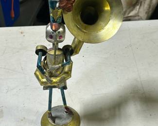 Fun metal trinket
