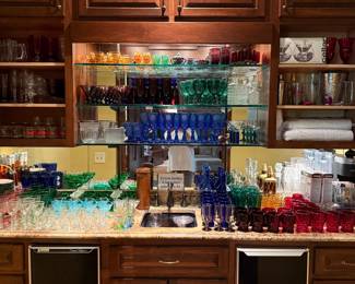Wet bar Glassware