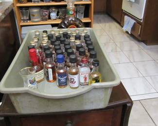 PETERSON COLLECTION OF MINI LIQUOR BOTTLES