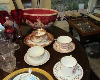 PETERSON TEA CUPS
