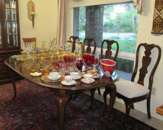 PETERSON DINING ROOM WITH 4 CHAIRS