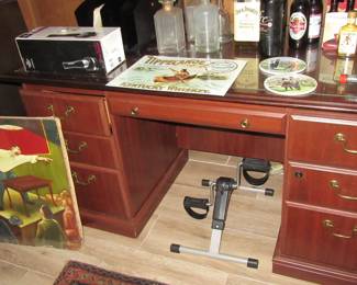 PETERSON desk with painting