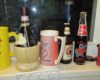 PETERSON bottles and mugs