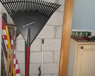 PETERSON yard tools