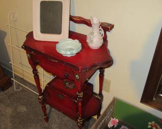 PETERSON small table
