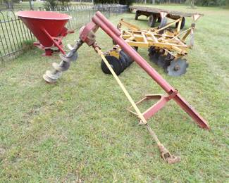 3 pt hitch post hole digger