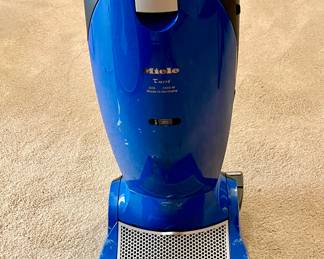 MIELE UPRIGHT VACUUM.