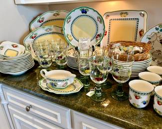 VILLEROY & BOCH "FLEURENCE" CHINA.