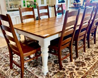 WONDERFUL POTTERY BARN FARM TABLE WITH 1 LEAF AND 8 CHAIRS, LIKE-NEW.