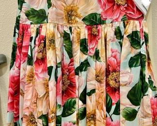 DOLCE & GABANA FLORAL SKIRT NWT.