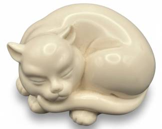 Franklin Mint 1986 Netsuke Cat Figurine