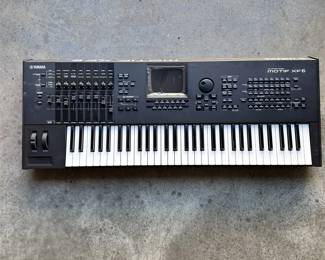 Yamaha Motif XF6 Production Synthesizer
